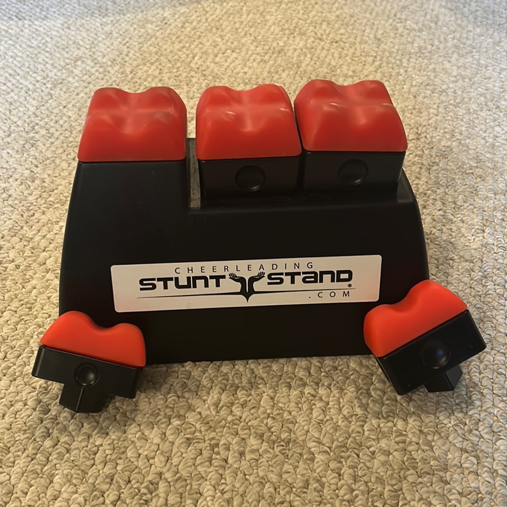 Stunt Stand